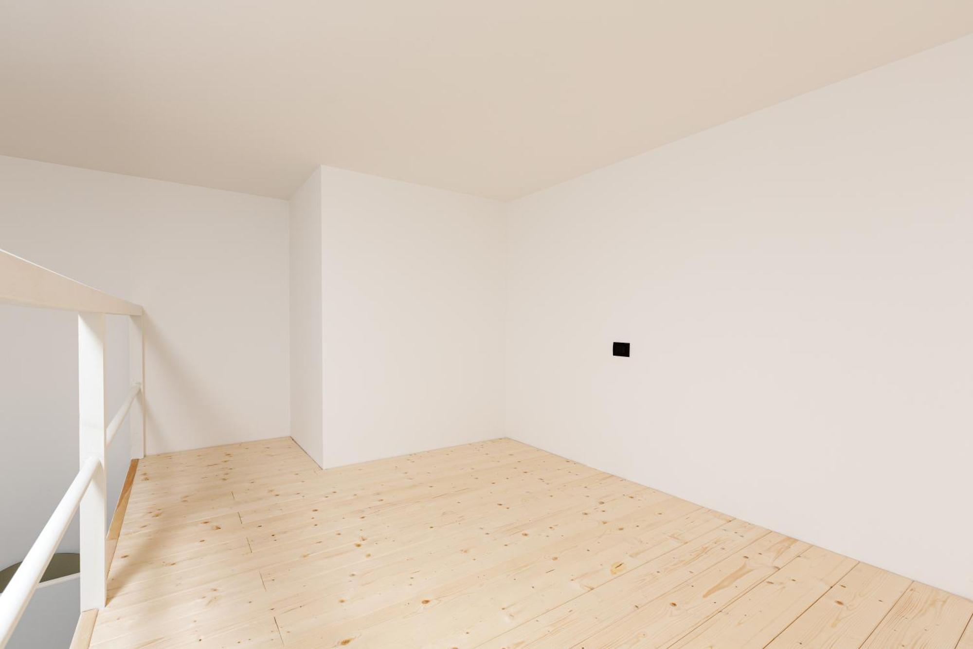 Cozy Corner With Balcony And Private Garage! Daire Milano Dış mekan fotoğraf
